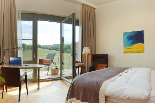 64b27efa0ef8a39edacc6979_menschels-vitalresort-ez1